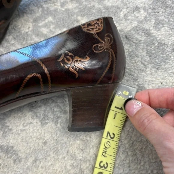 Vintage Bruno Magli Dragon Asian Brown Pumps Office Career Sz 6.5 - Picture 13 of 15